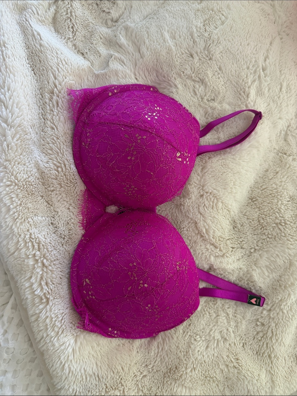 Victoria's Secret Bright Fuchsia Lace Push-Up Bra